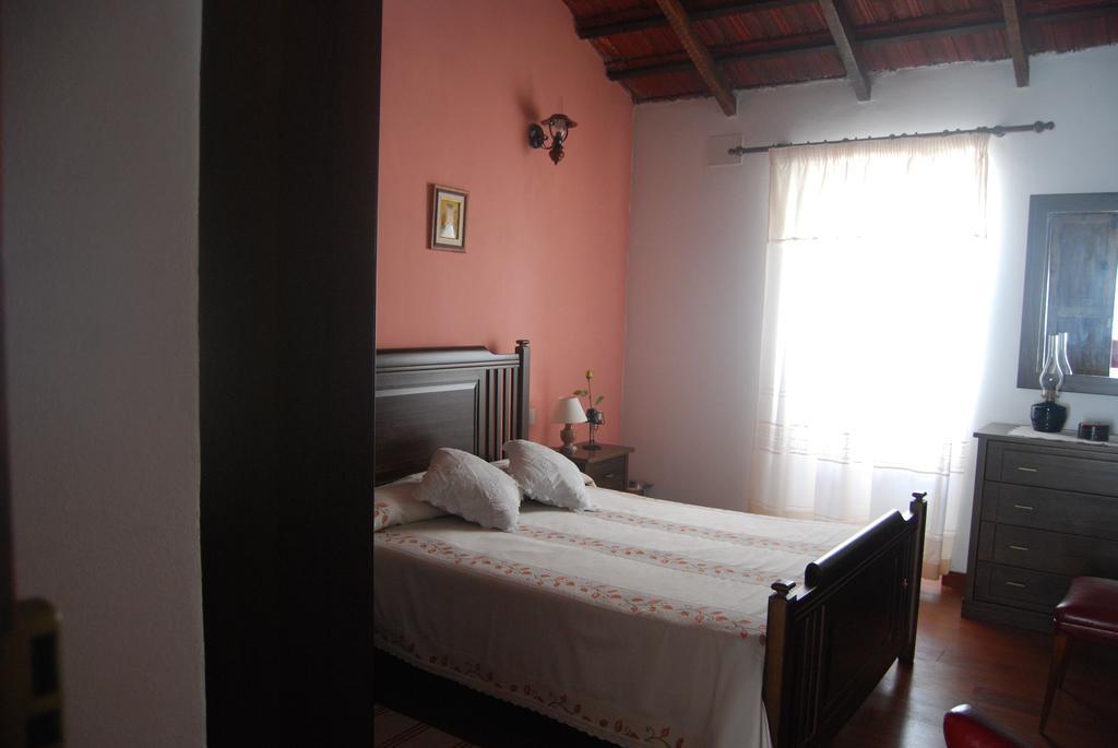 Holiday Home Dona Lola Valverde  Zimmer foto